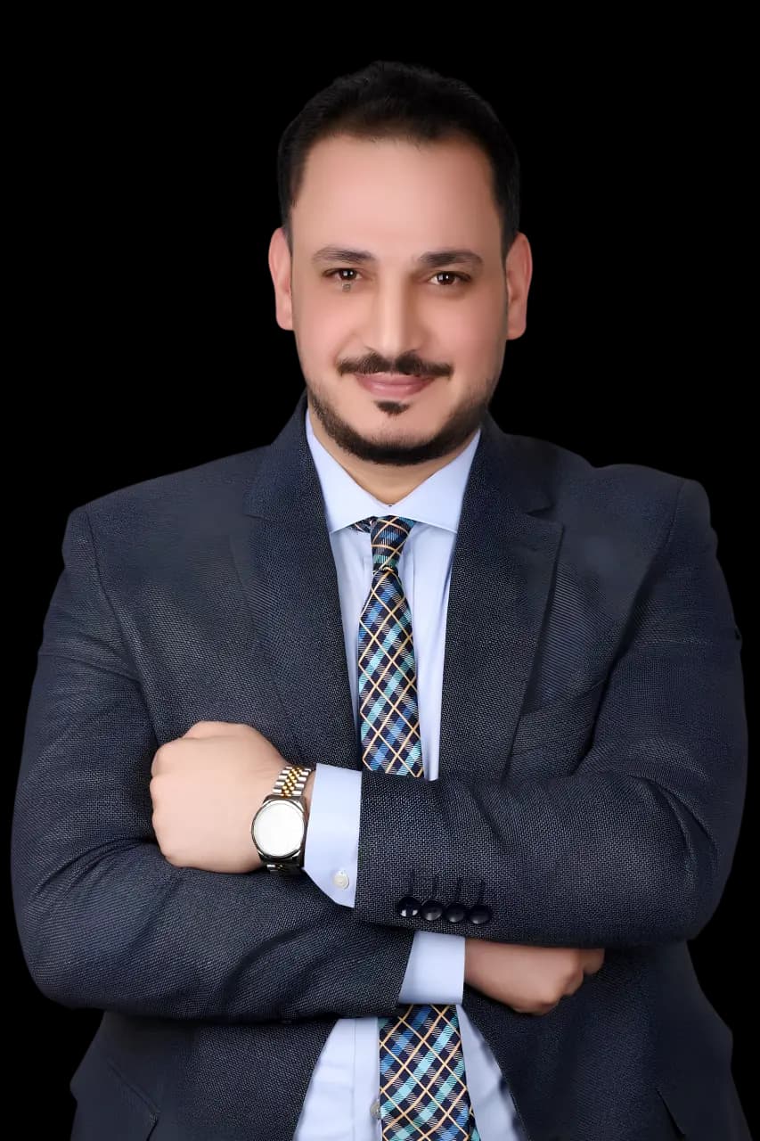 صورة المستشار مصطفى منصور